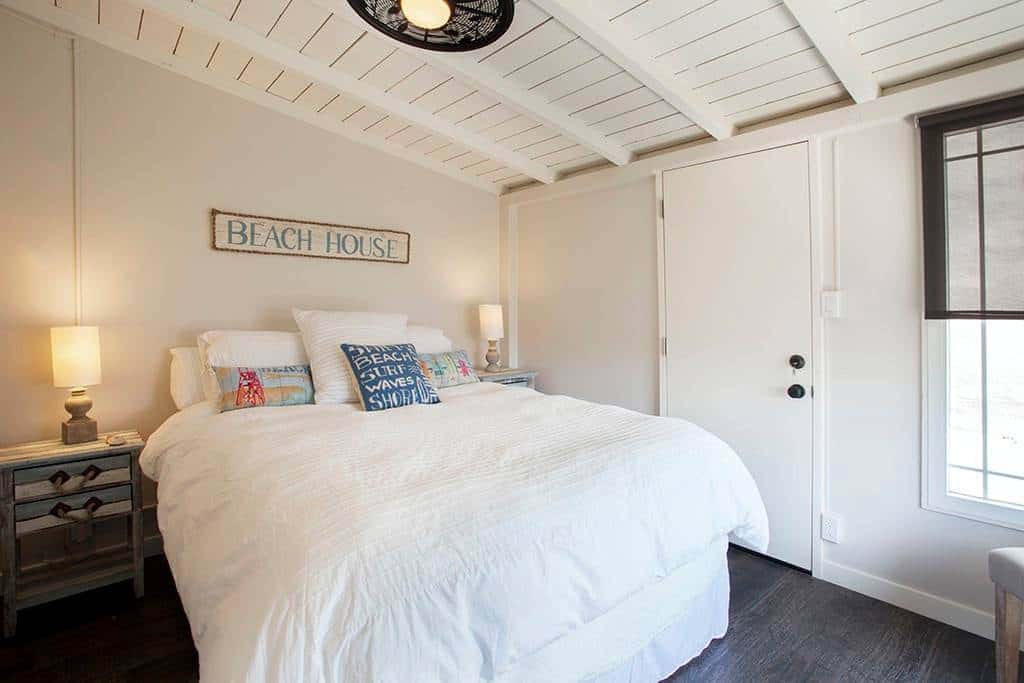 This dreamy rental is a vintage Laguna Beach airbnb.