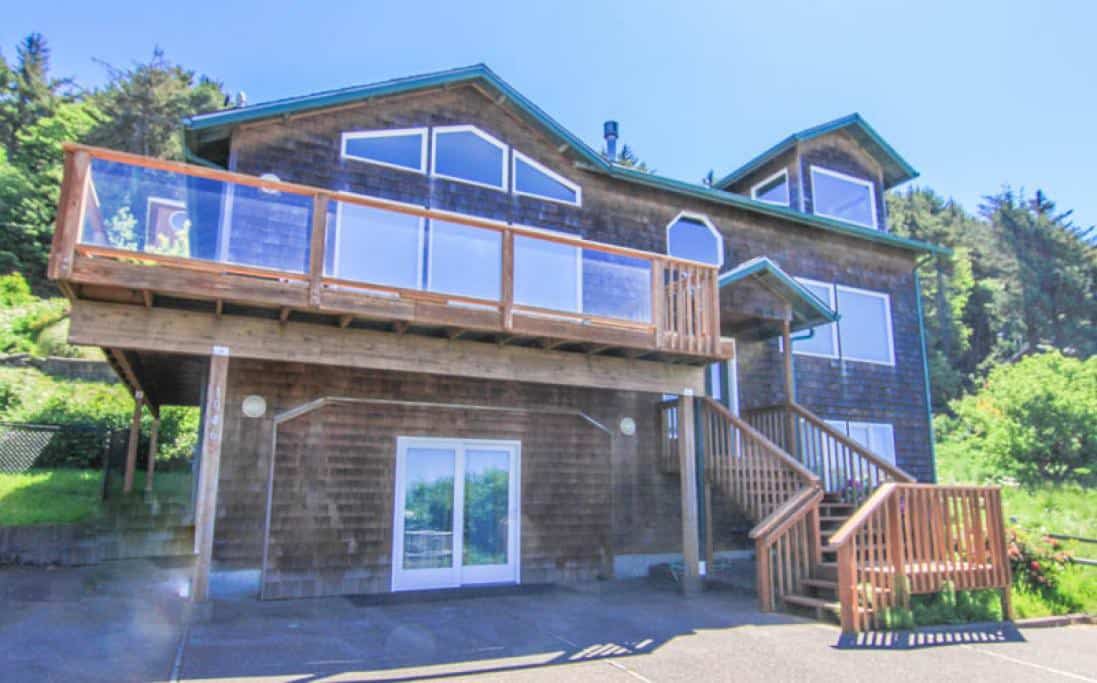 Image of Airbnb rental in Lincoln City