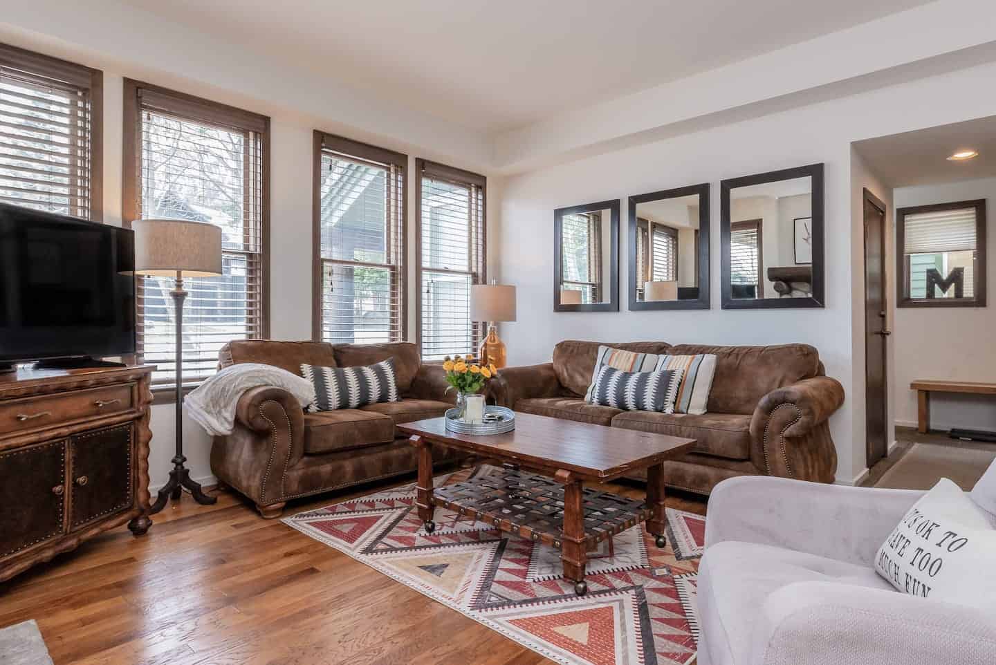 Image of Airbnb rental in Mammoth Lakes, California