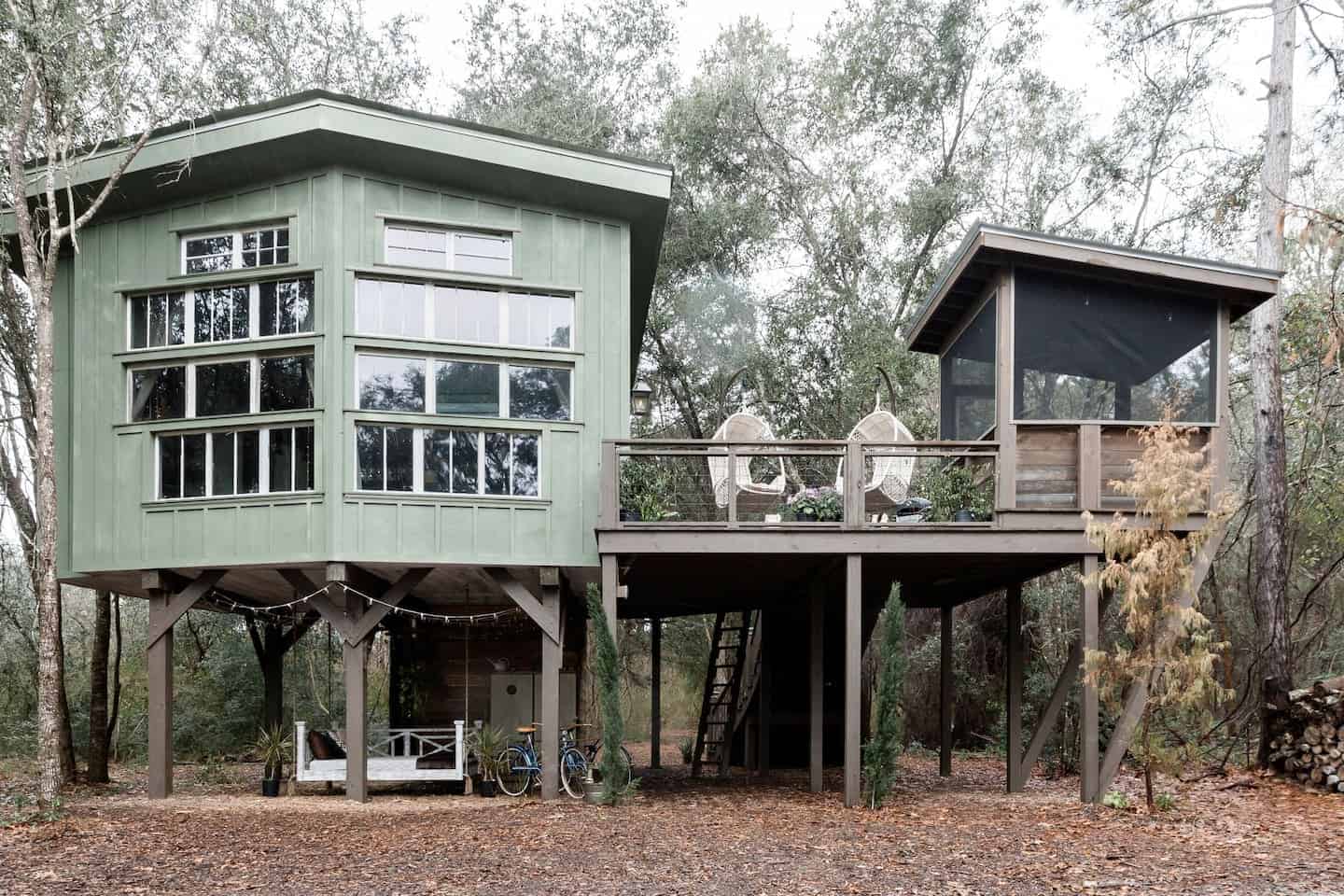 Image of treehouse rental in South Carolina
