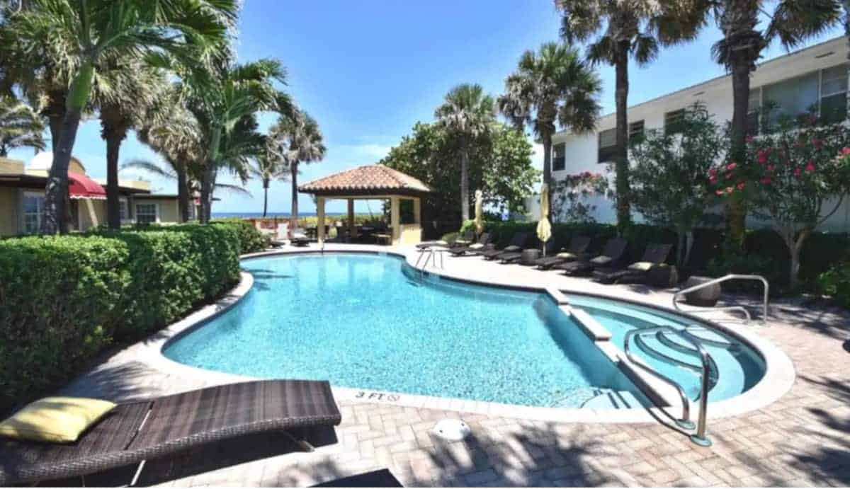30 Dreamy Airbnb Jupiter, Florida Vacation Rentals 74 Image of Airbnb rental in Jupiter, Florida