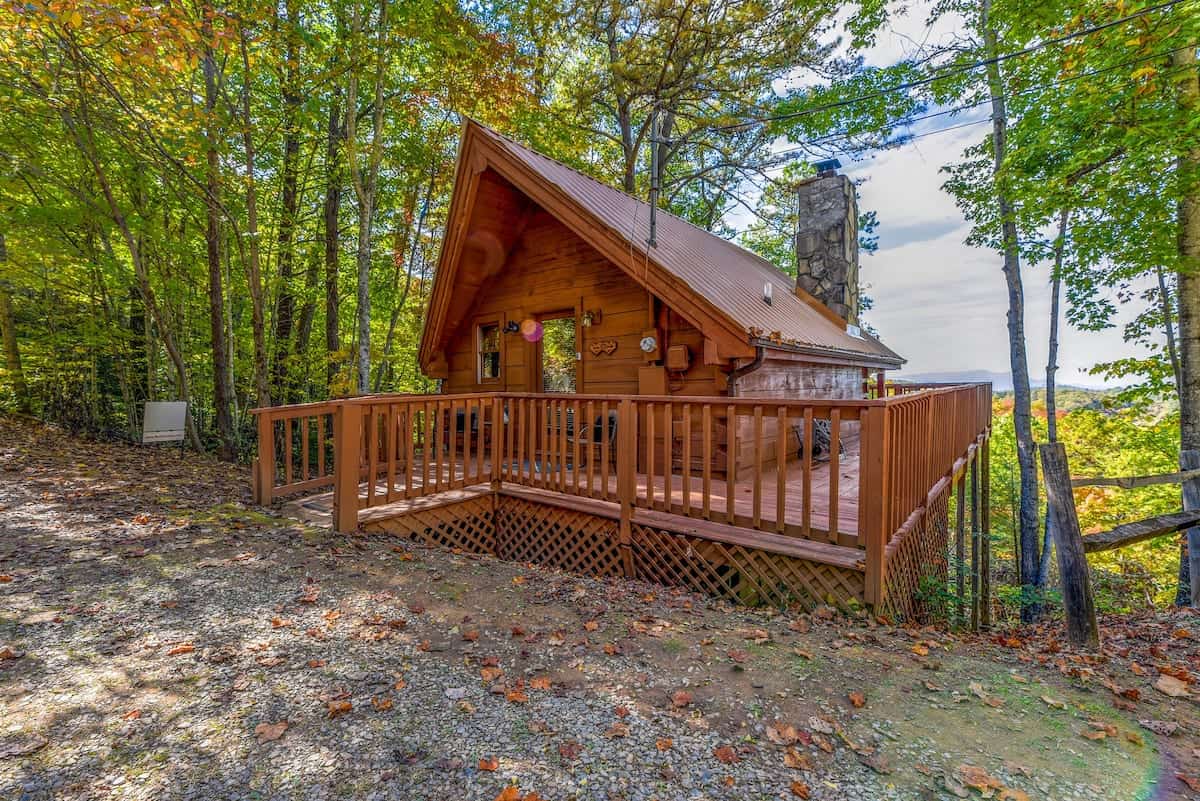 Image of cabin rental in Smoky Mountains