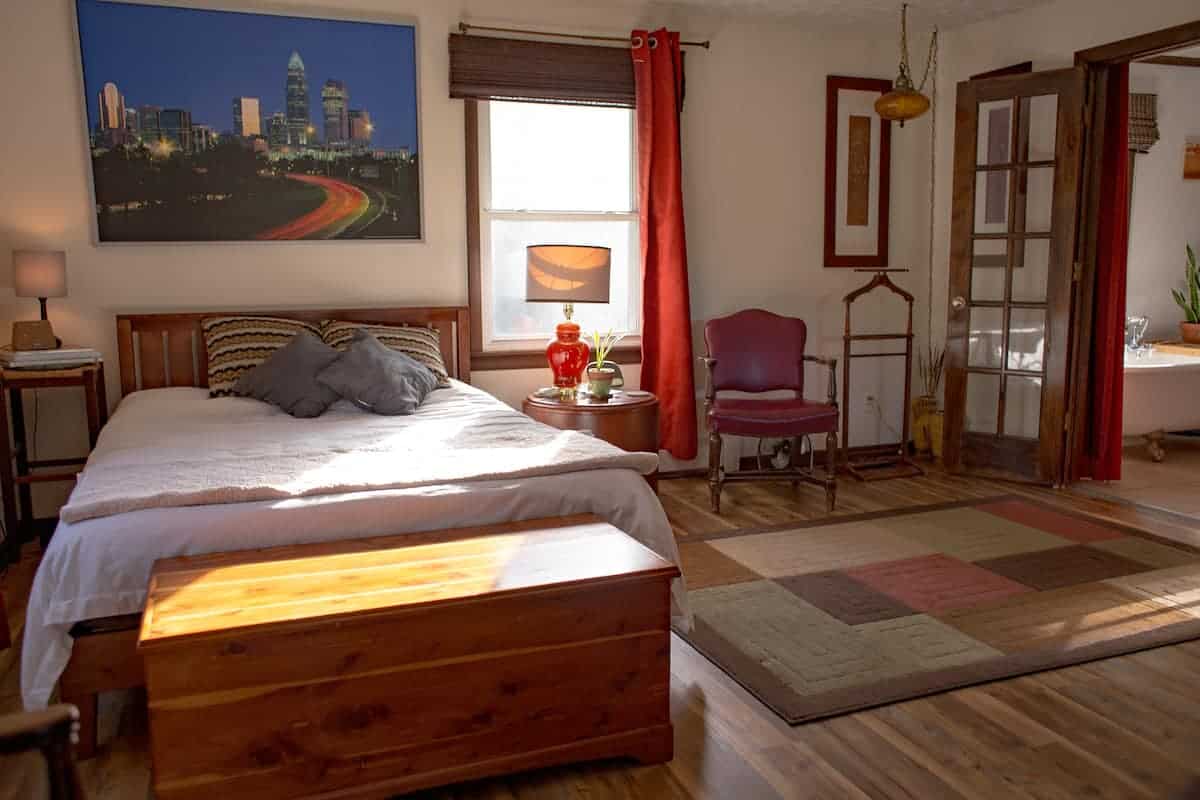 Image of Airbnb rental in Lawrence, Kansas