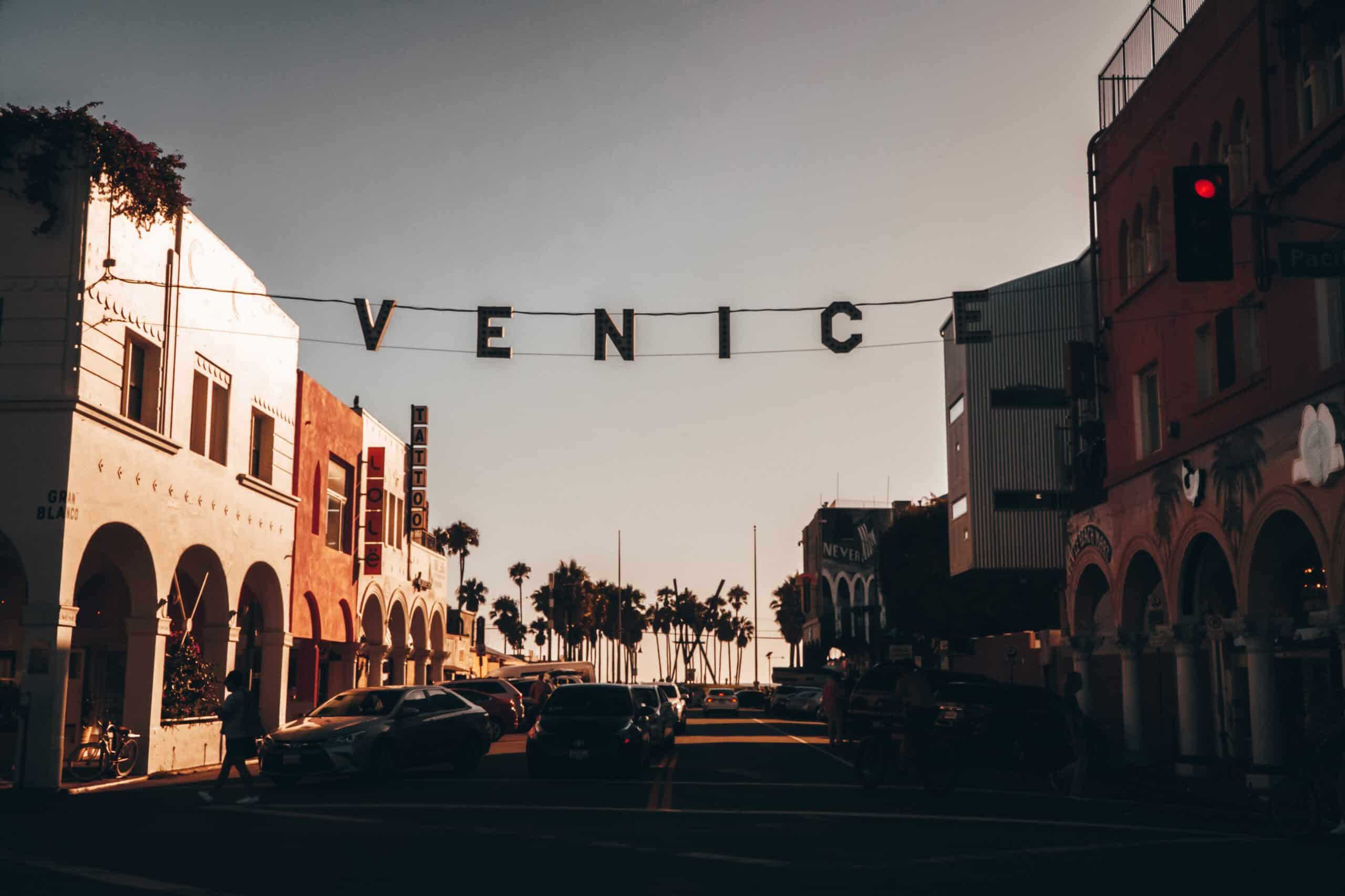 Wow! We found the Best Airbnb Venice Beach, California Rentals. Save time searching!