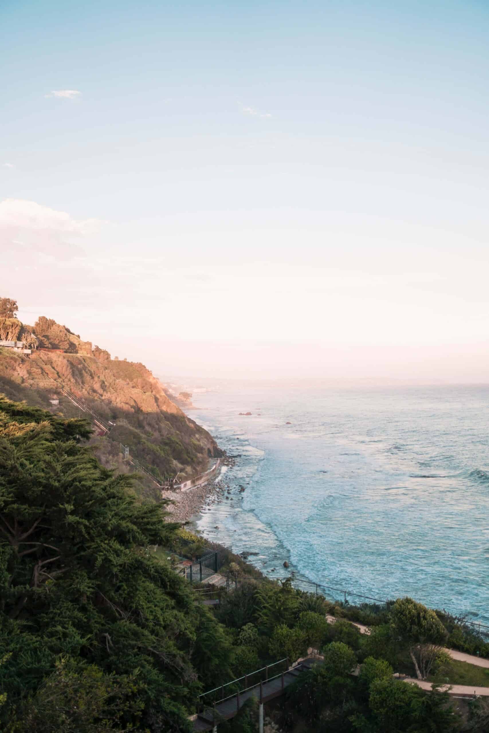 Wow! We found the Best Airbnb Malibu, California Rentals. Save time searching!