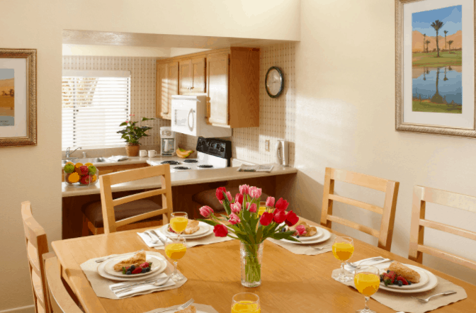 Kitchen area in Vista Mirage Resort 