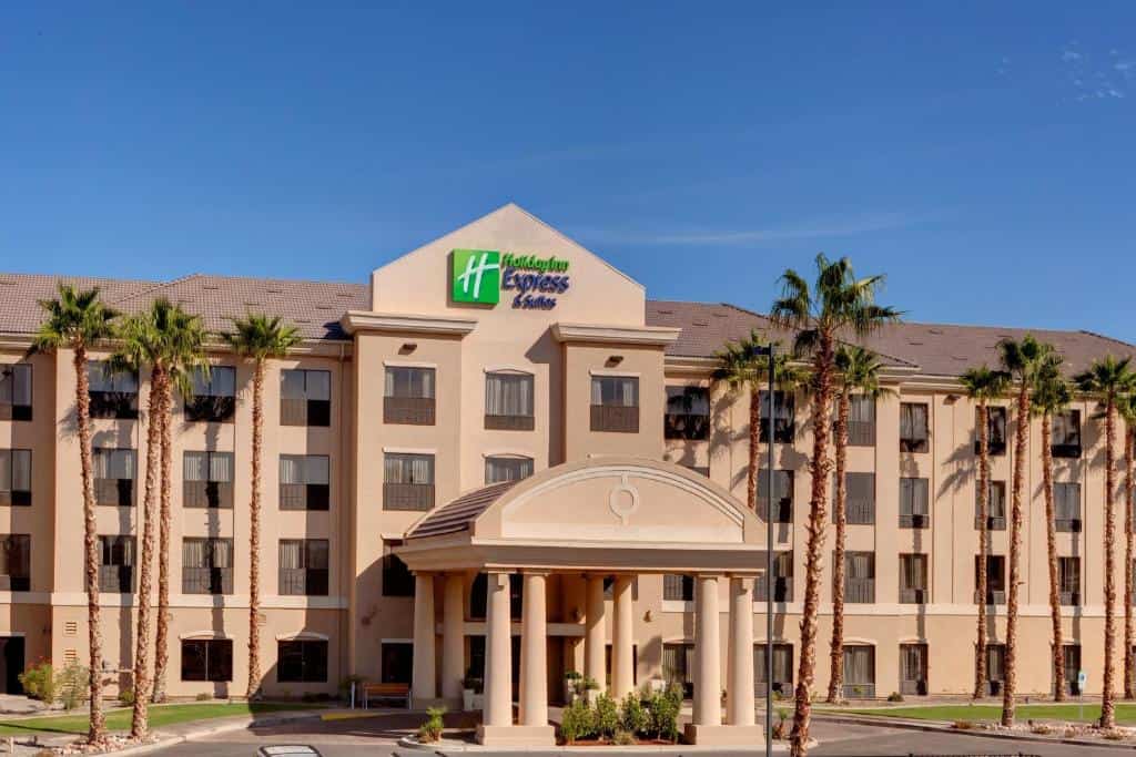 Holiday Inn Express Hotel & Suites Yuma, an IHG Hotel image
