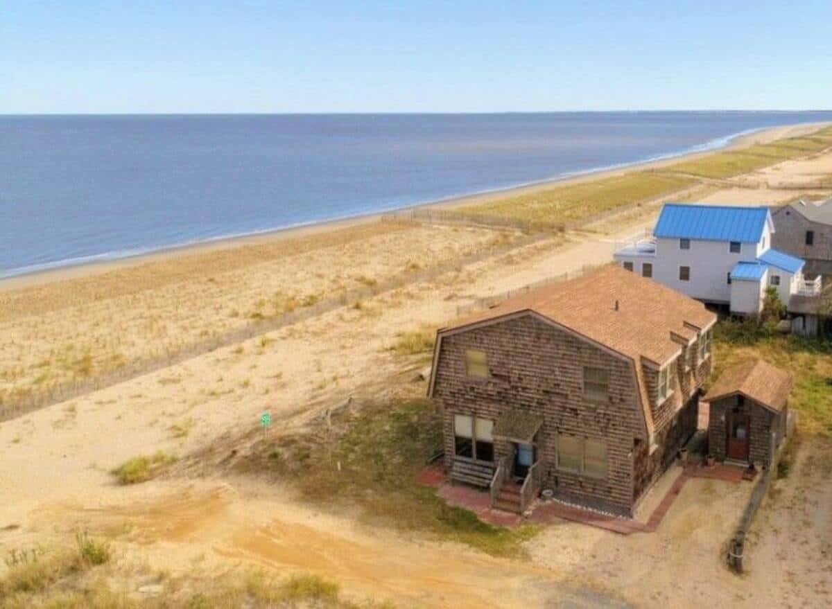 Image of beachfront rental in Delaware
