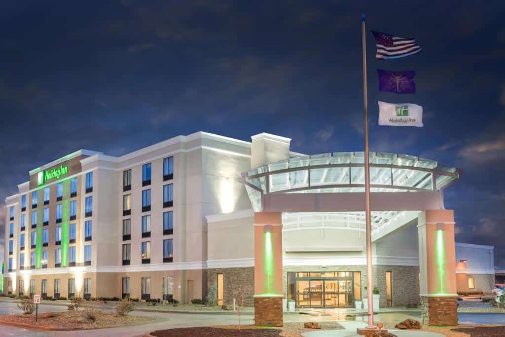 Holiday Inn - Terre Haute, an IHG Hotel image