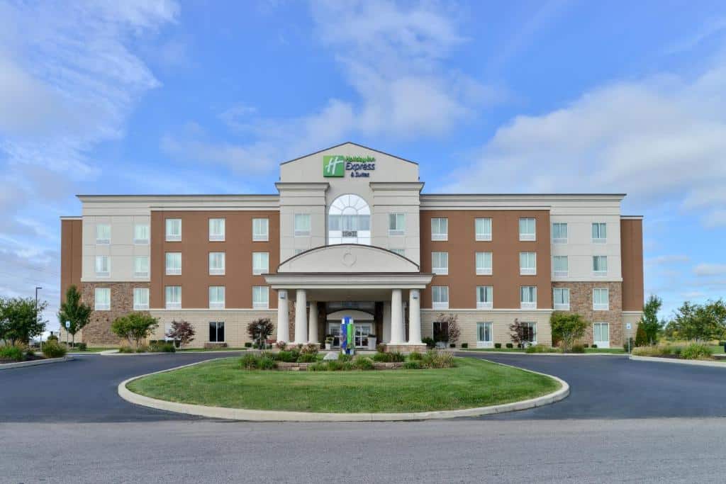 Holiday Inn Express Hotel & Suites Terre Haute, an IHG Hotel image