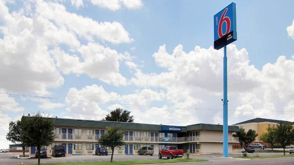 Motel 6-Fort Stockton, TX image