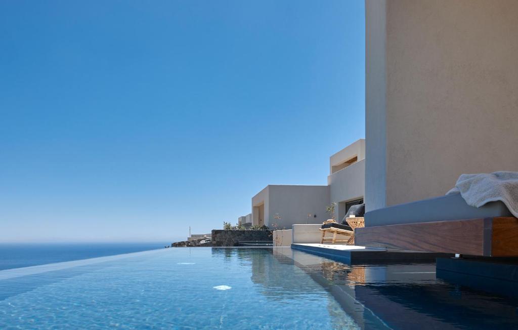 North Santorini - A Luxury Spa Hotel image