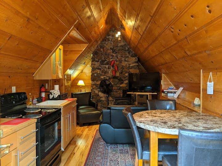 Image of cabin rental in Lake Tahoe