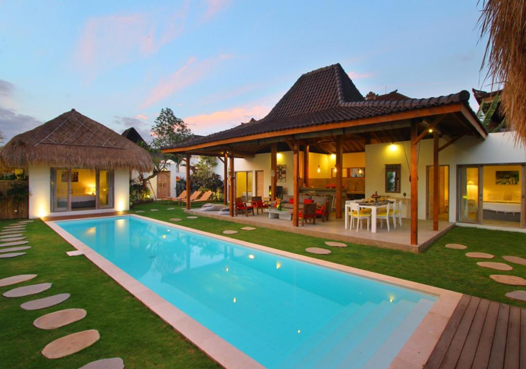 Villa Thiara image