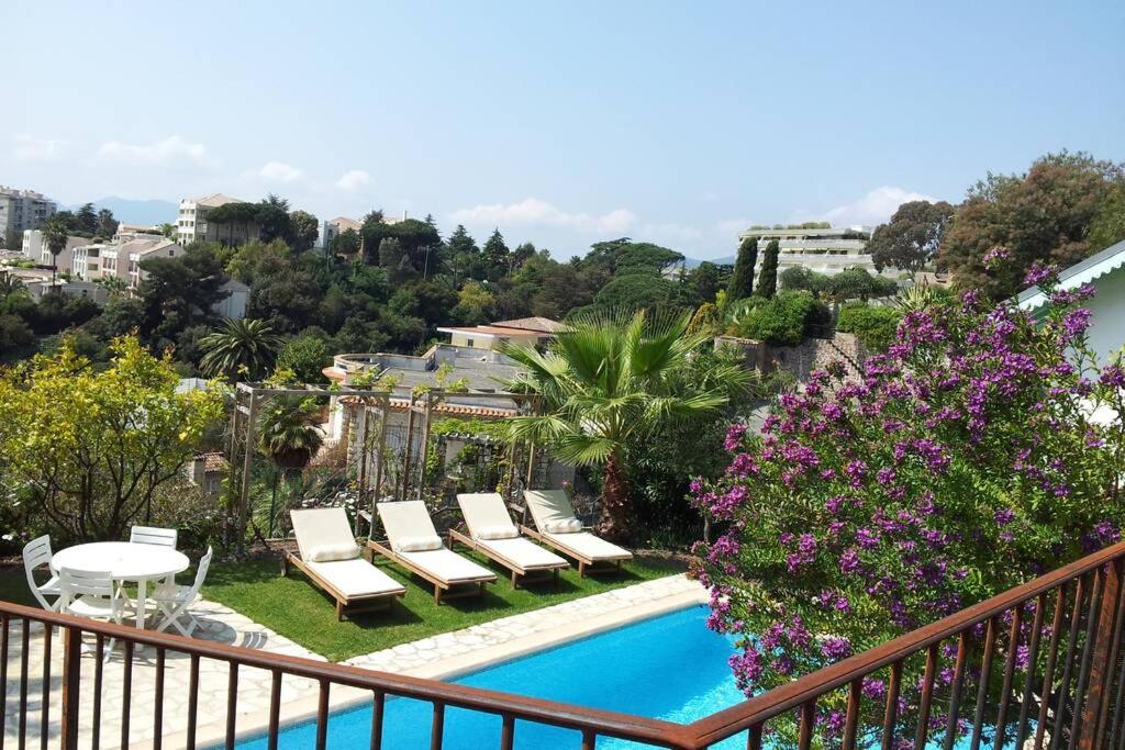 Villa Oasis vue mer avec 4 chambres piscine jardin image