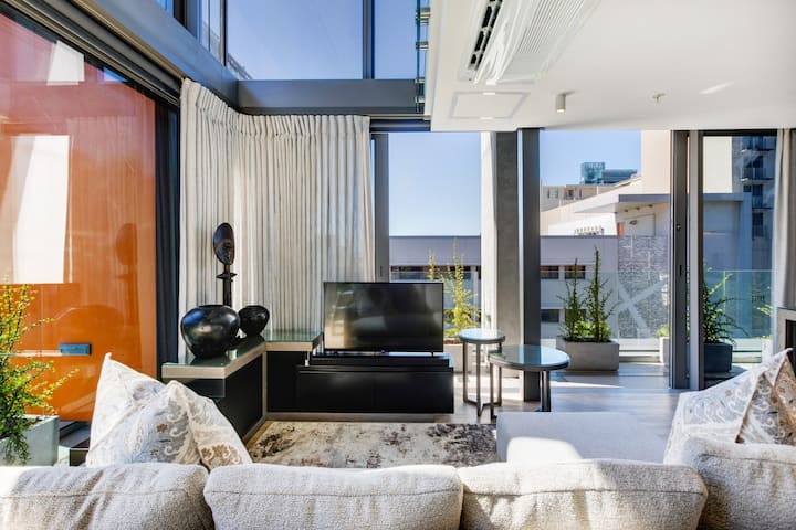 Image of Airbnb rental in Camps Bay