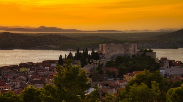 Wow! We found the Best Luxury villa Sibenik. Save time searching!