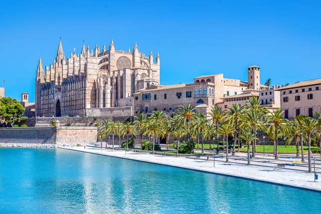 Wow! We found the Best Luxury villa Palma De Mallorca. Save time searching!