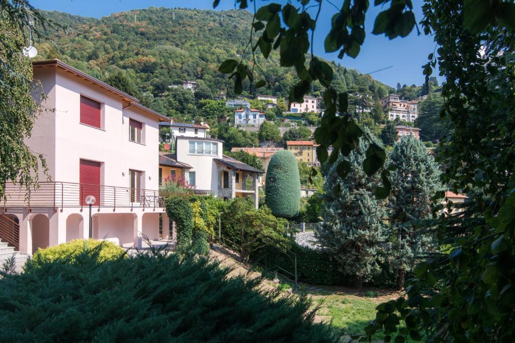 Villa Vittoria Lake Como
