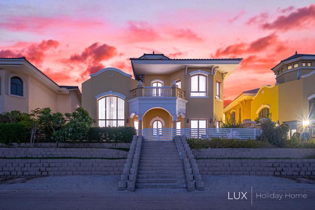 LUX - The Ocean Pearl Villa image