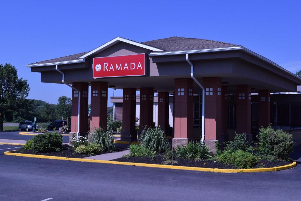 Ramada by Wyndham East Syracuse Carrier Circle image