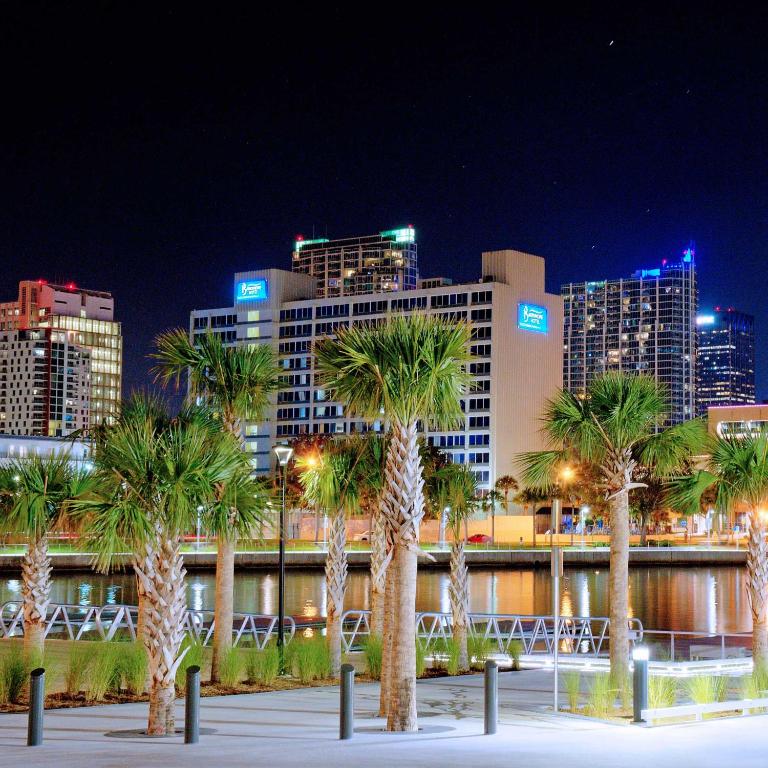 The Barrymore Hotel Tampa Riverwalk image