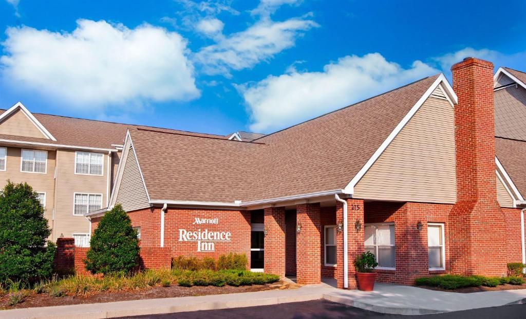 Residence Inn Knoxville Cedar Bluff image