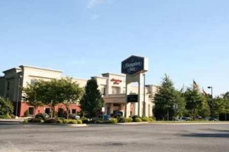 31 Dreamy Hotels Near University of Delaware 51 Hampton Inn Elkton image