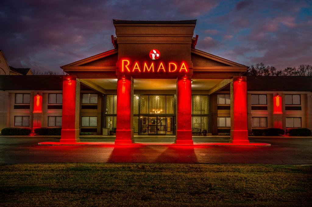 Ramada by Wyndham Tuscaloosa image