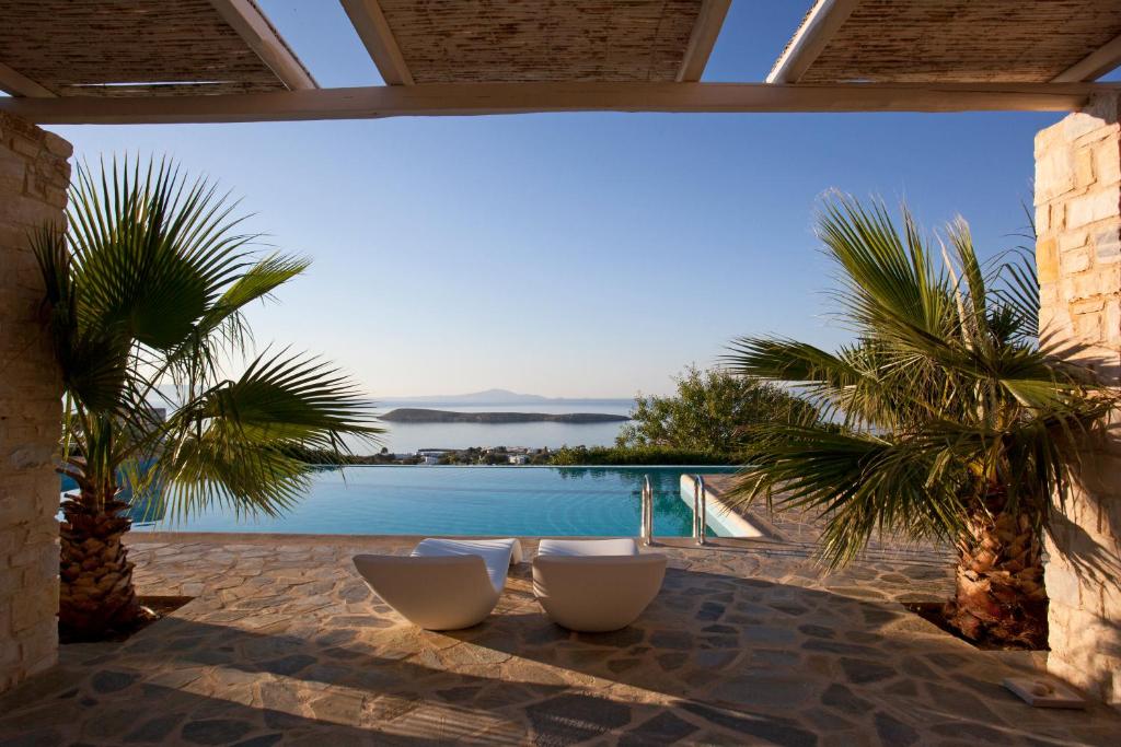 31 Dreamy Paros Greece Hotels 41 Calme Boutique Hotel image