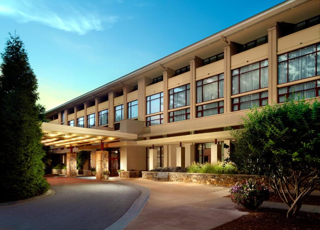 Emory Conference Center Hotel image