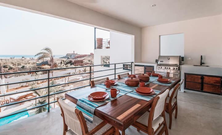 Image of beachfront rental in Baja California