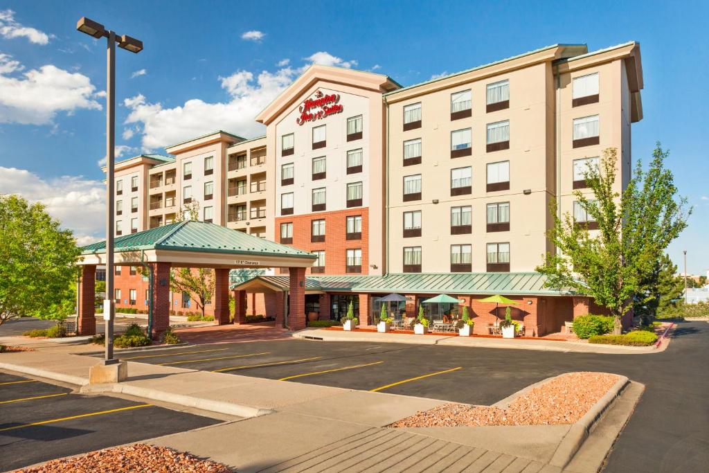 Hampton Inn & Suites Denver-Cherry Creek image