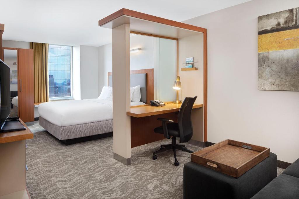 SpringHill Suites Indianapolis Downtown image