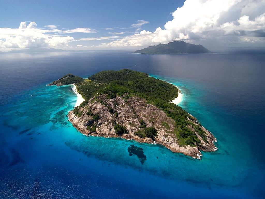 North Island, a Luxury Collection Resort, Seychelles image
