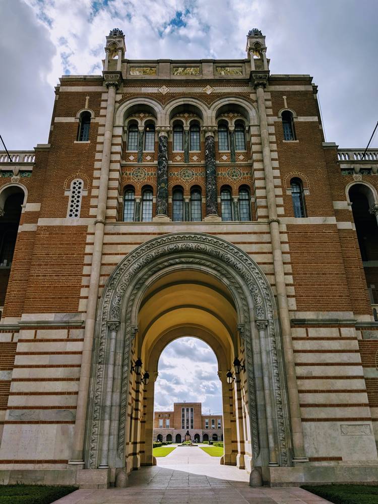 Wow! We found the Best Hotel Rice University. Save time searching!