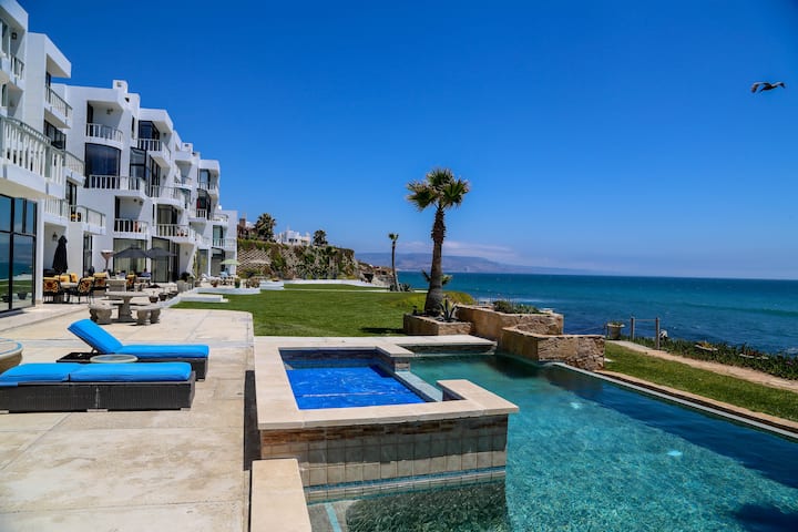 Image of beachfront rental in Baja California