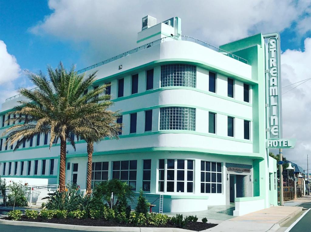 The Streamline Hotel - Daytona Beach image