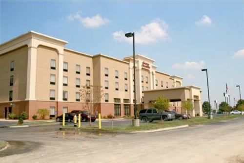 Hampton Inn & Suites Dayton-Vandalia image