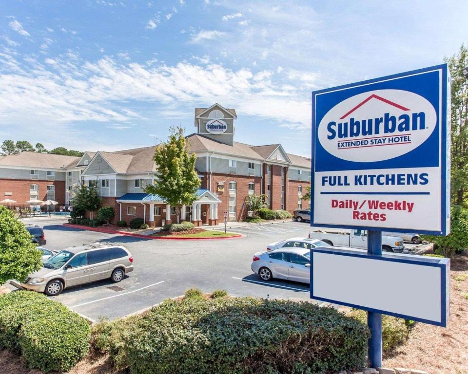 Suburban Extended Stay Kennesaw image