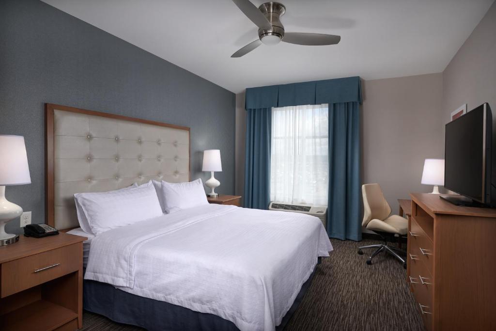 Homewood Suites By Hilton Cincinnati Midtown image