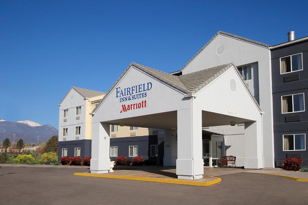 Fairfield Inn & Suites Colorado Springs South image
