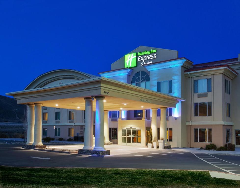 Holiday Inn Express Hotel & Suites Carson City, an IHG Hotel image