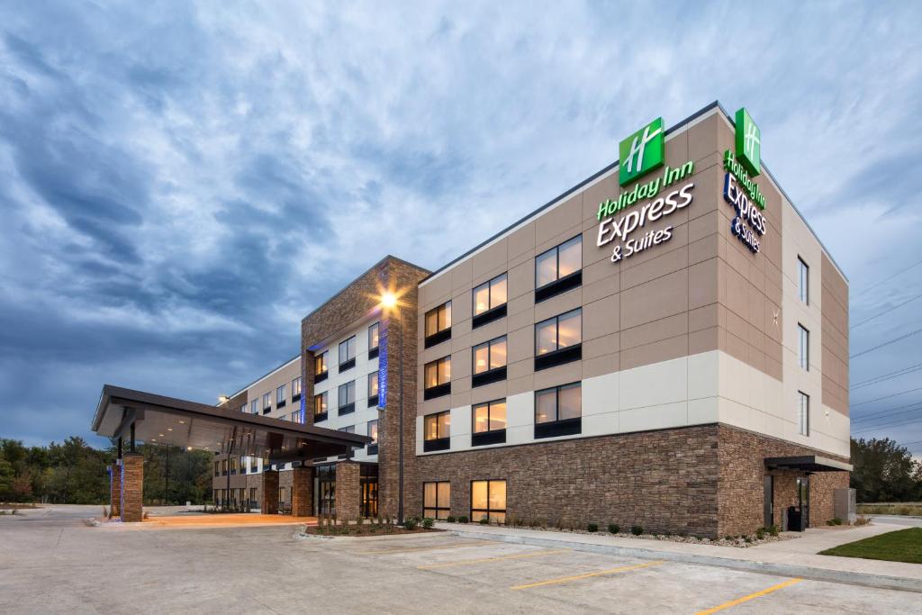 Holiday Inn Express East Peoria - Riverfront, an IHG Hotel image