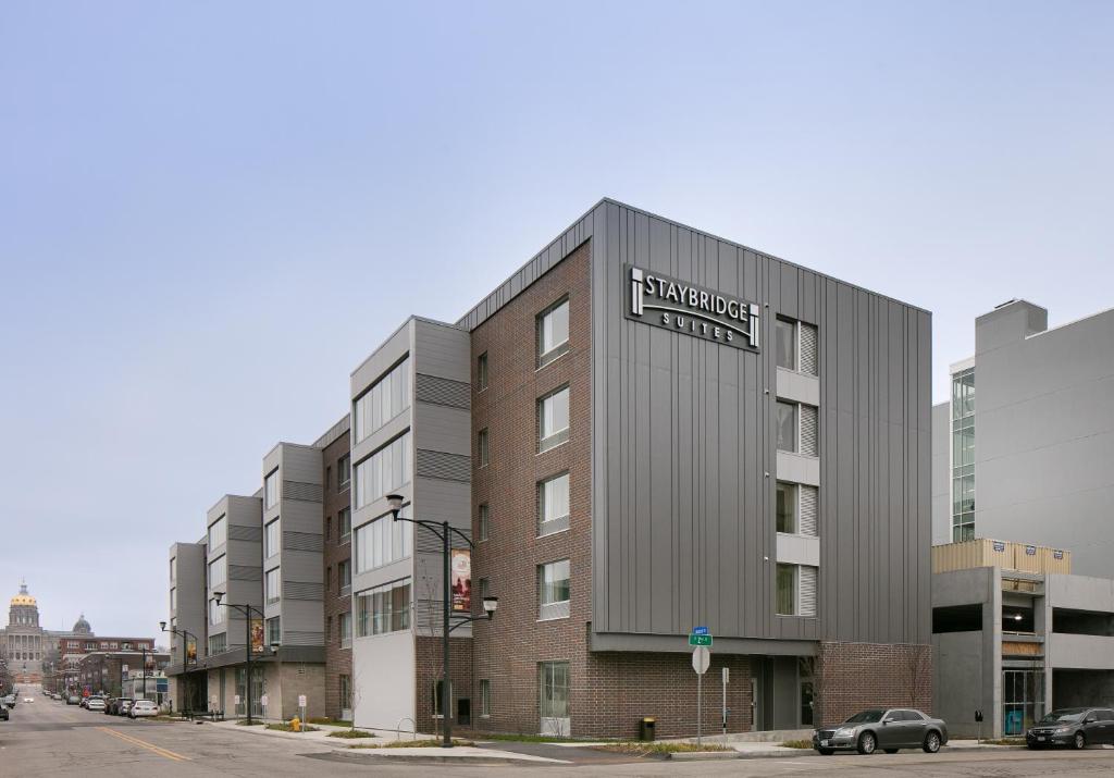 Staybridge Suites Des Moines Downtown, an IHG Hotel image