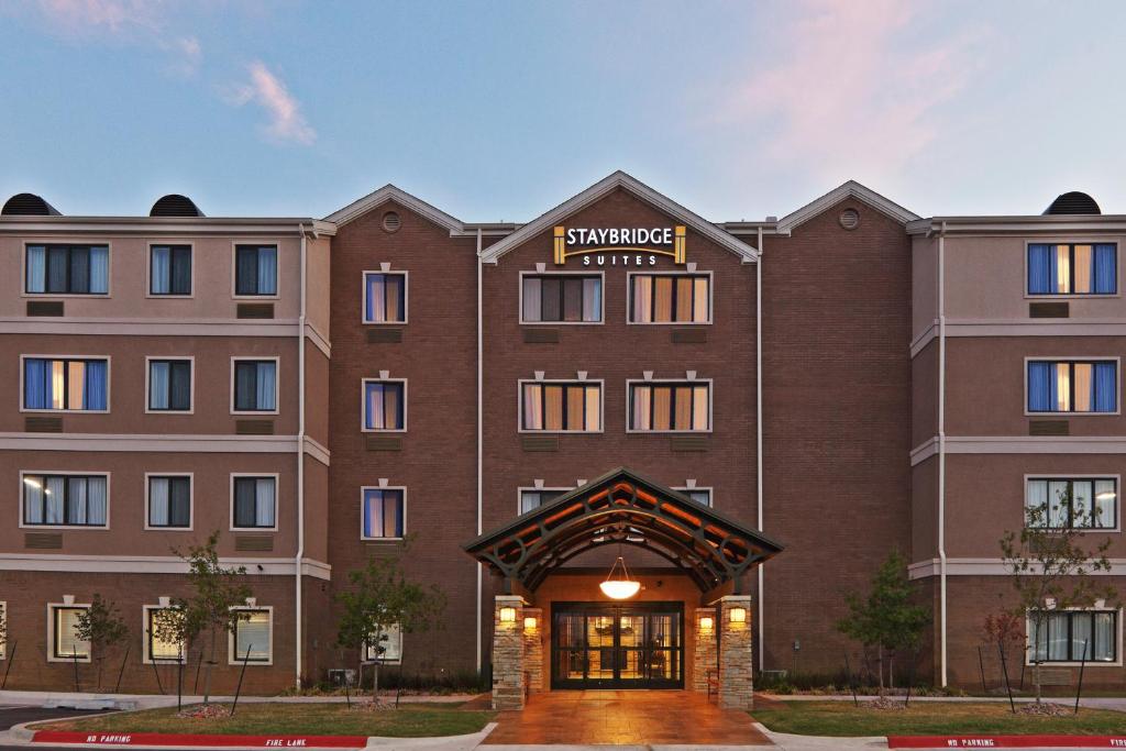 Staybridge Suites Oklahoma City-Quail Springs, an IHG Hotel image