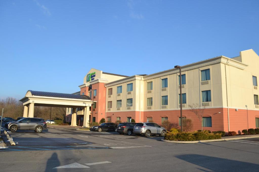 Holiday Inn Express Selinsgrove, an IHG Hotel image