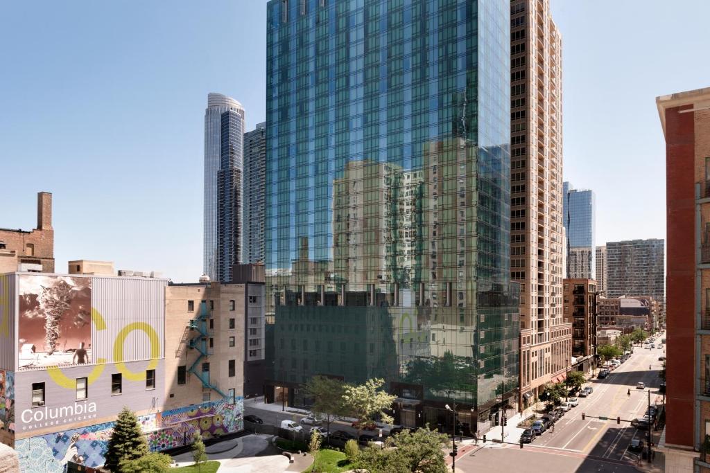 Homewood Suites By Hilton Chicago Downtown South Loop image