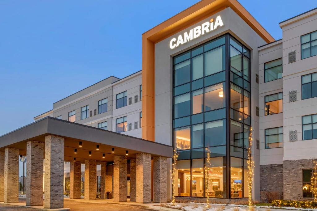 Cambria Hotel Detroit-Shelby Township image