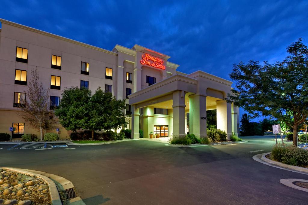 Hampton Inn & Suites Nampa at the Idaho Center image